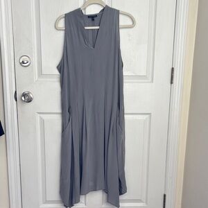EILEEN FISHER Gray silk hanky hem dress with pockets sleeveless Vneck size Large